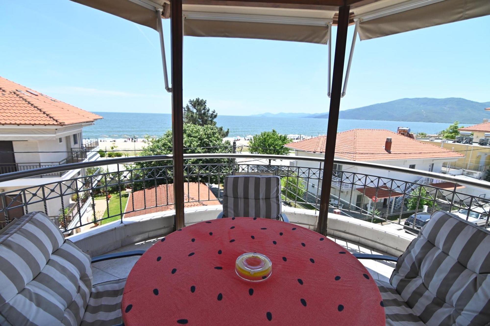 Villa Amalia Sun Beach Nea Vrasna Exterior photo